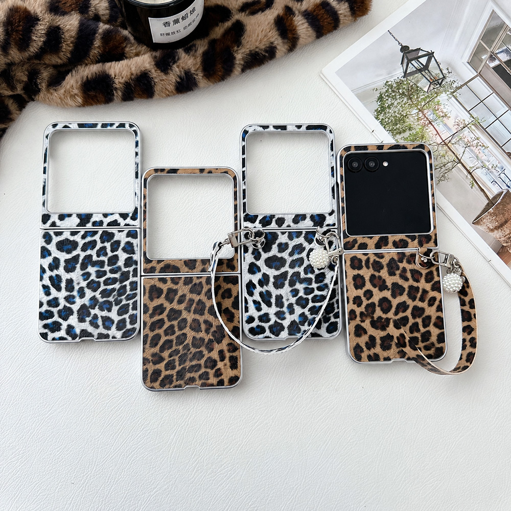 Travel Accessories Luxury - Casing Ponsel Lipat Motif Macan Tutul